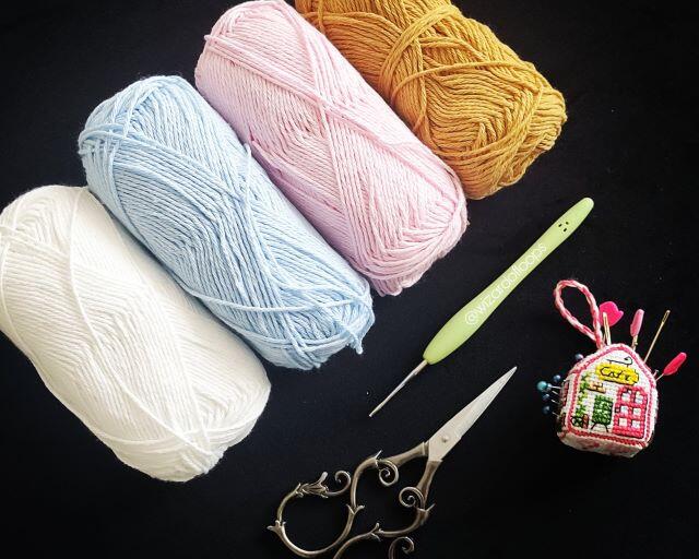 Crochet tools for beginners