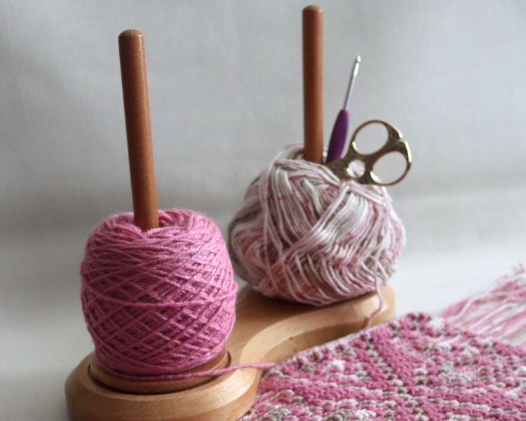 Yarn Holder Guide: Types, Pros, and Crafters' Picks - Wizard of Loops Studio
